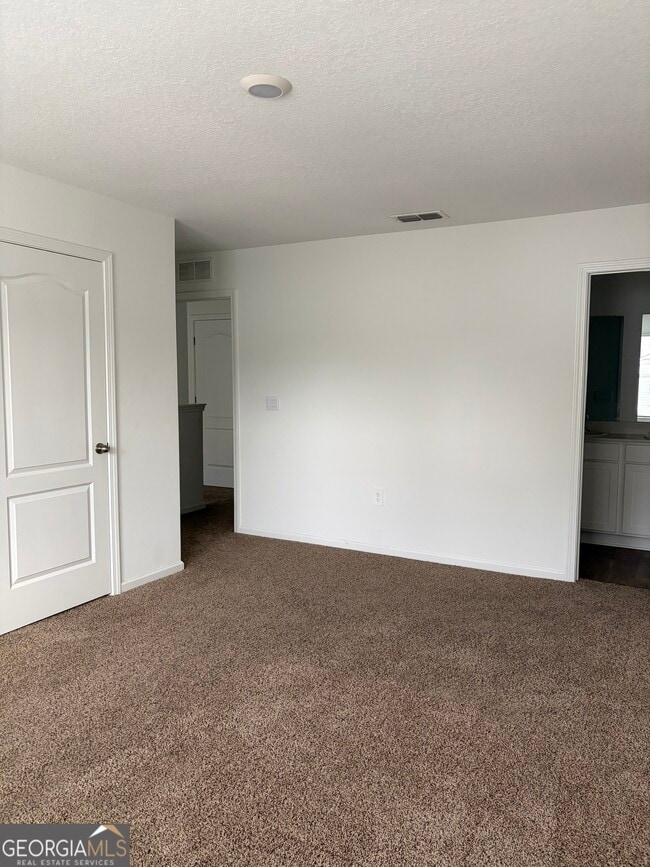 Building Photo - 152 Deep Bay Cir