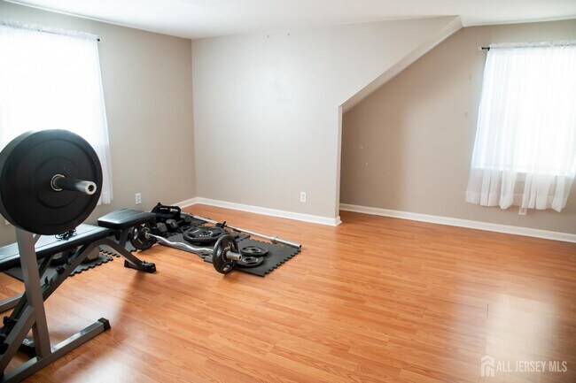 Building Photo - 13 Eberly Pl