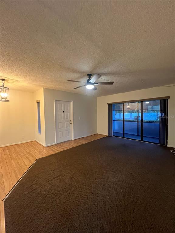Building Photo - 1313 S Pine Ridge Cir