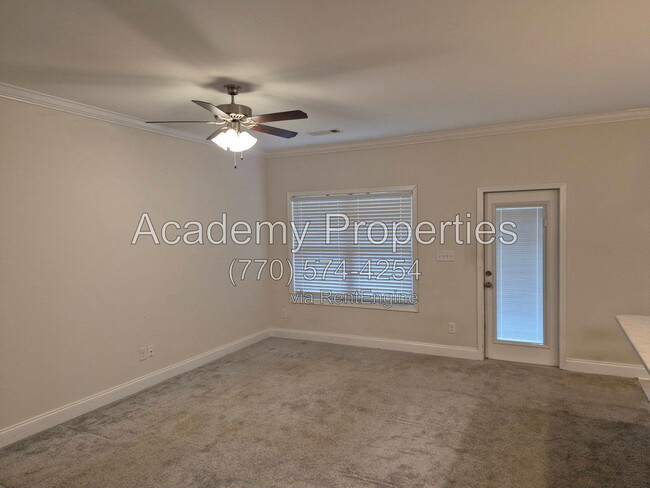 Building Photo - 134 Summer Grove Ln