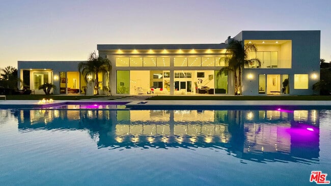 Building Photo - 80 Saddlebow Rd