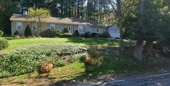 Building Photo - 102 Hillside Rd