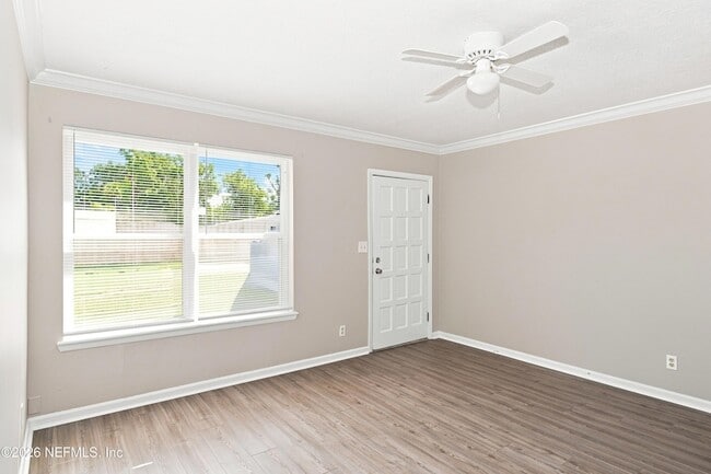 Building Photo - 33 San Pablo Cir N