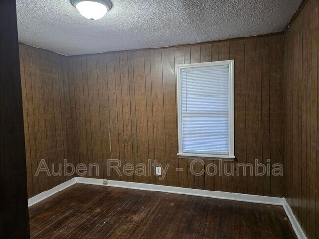 Building Photo - 1339 Blue Ridge Terrace