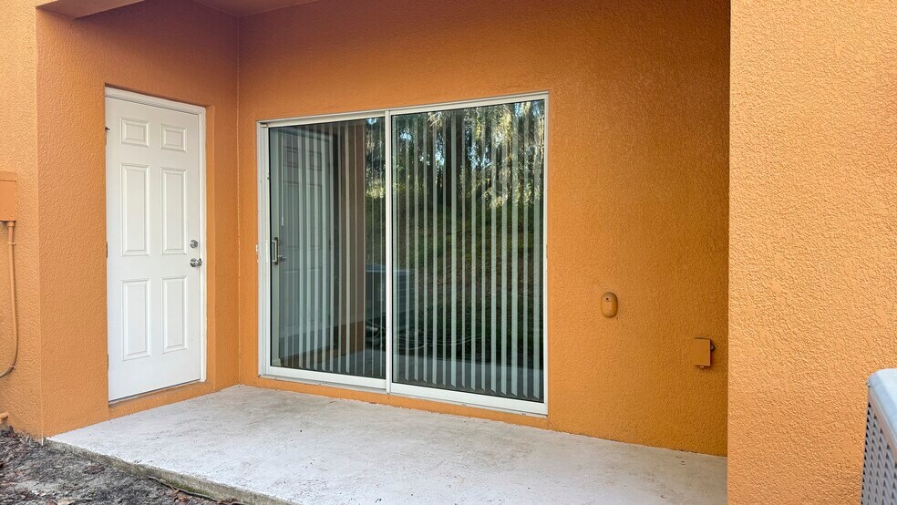 Building Photo - 4046 Mountain Chestnut Way