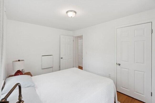 Building Photo - 67 Cutts Rd