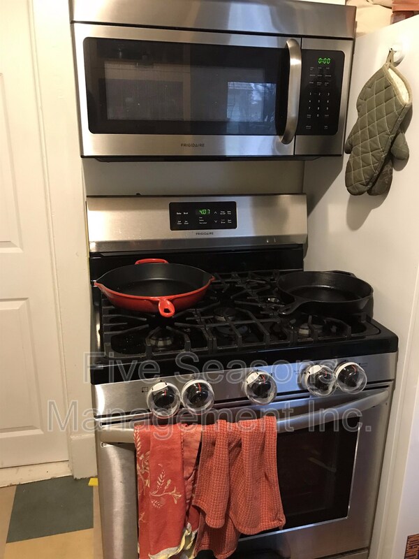 Building Photo - 18-20 Hayward Street - 2