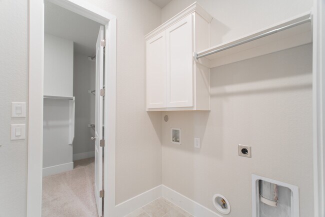 Building Photo - 49 Cassena Grove Pl