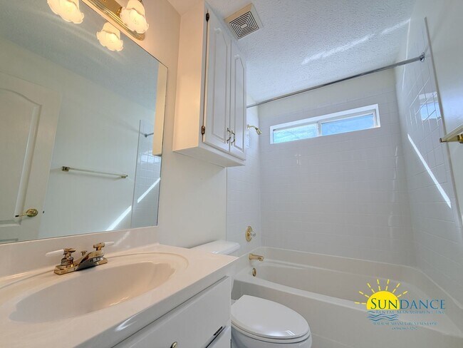 Building Photo - Coastal Comfort Living with Private Beach Access Just Off 30A!