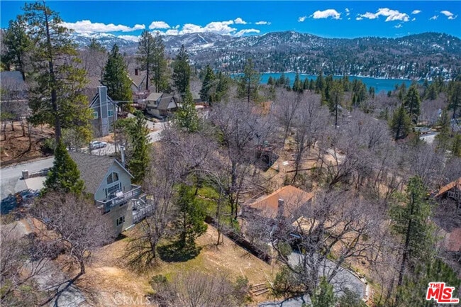 Building Photo - 28665 Zion Dr