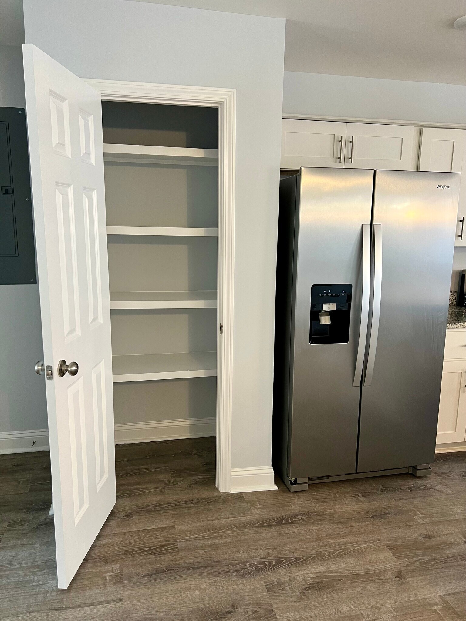 Building Photo - 609 37th Ave N