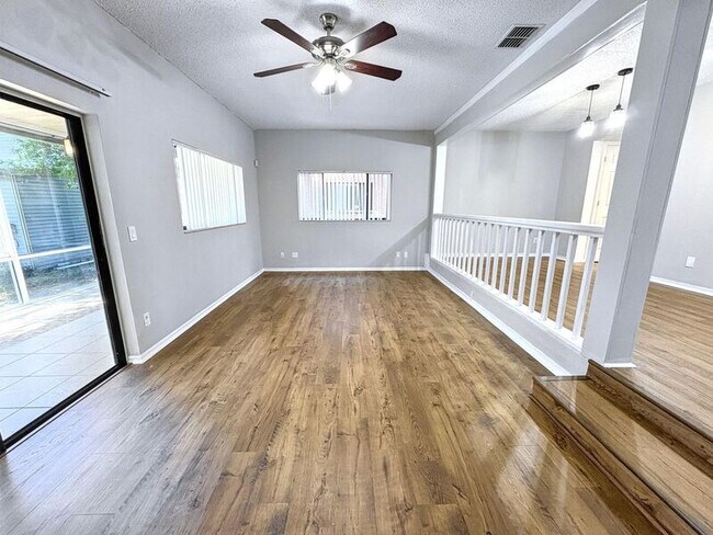 Building Photo - 12715 N 57th St