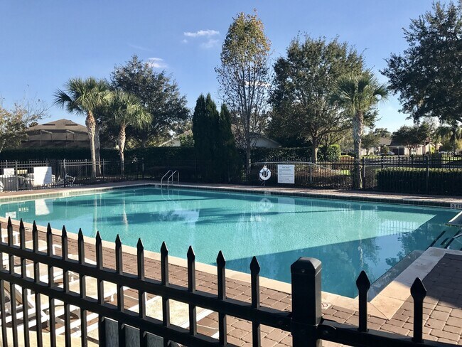 Building Photo - MOVE-IN SPECIAL- Nice 3/2 with Bonus Room ...