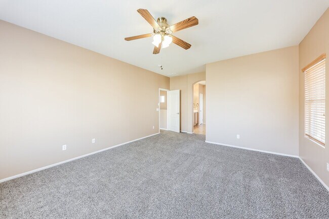 Building Photo - 10574 W Salter Dr