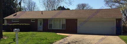 Building Photo - Sublease Available for Move in January 2nd!