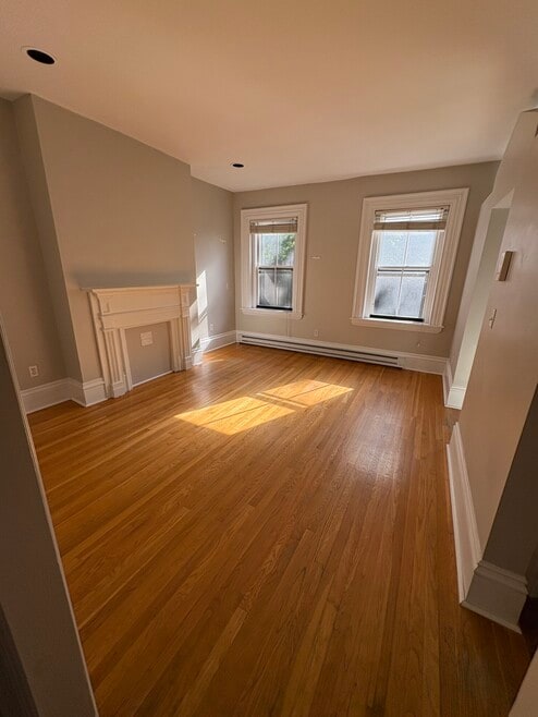 Building Photo - 54 E Springfield St