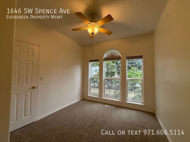 Building Photo - 1646 SW Spence Ave