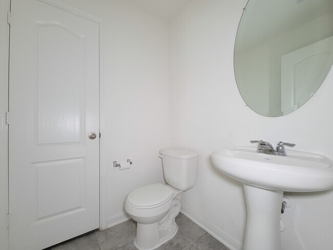Building Photo - 727 Hardwood Grv Ct