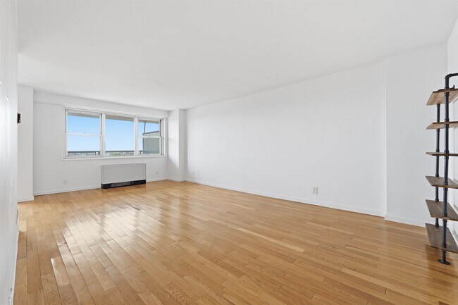 Building Photo - 6600 JFK Blvd E
