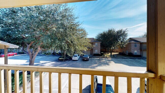 Building Photo - 1859 Norwood Ct