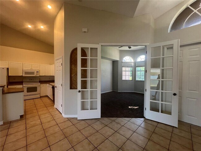 Building Photo - 4110 Polynesia Rd