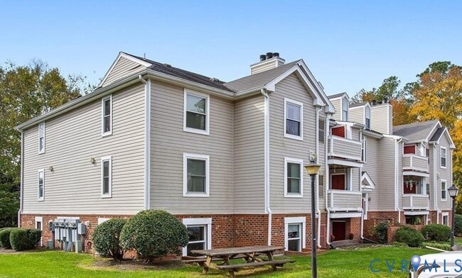 Building Photo - 2440 Stembridge Ct