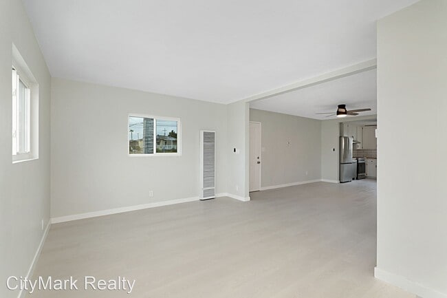 Building Photo - 2 br, 2 bath House - 5405 Olvera Ave