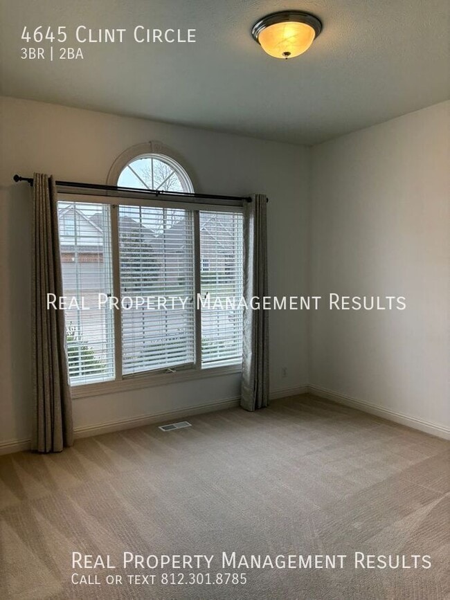 Building Photo - 4645 Clint Cir