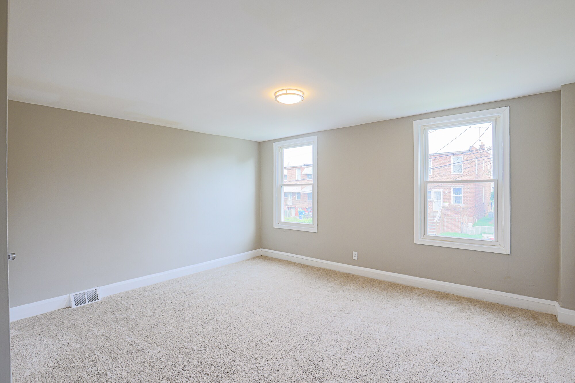 Building Photo - 130 Reedbird Ave