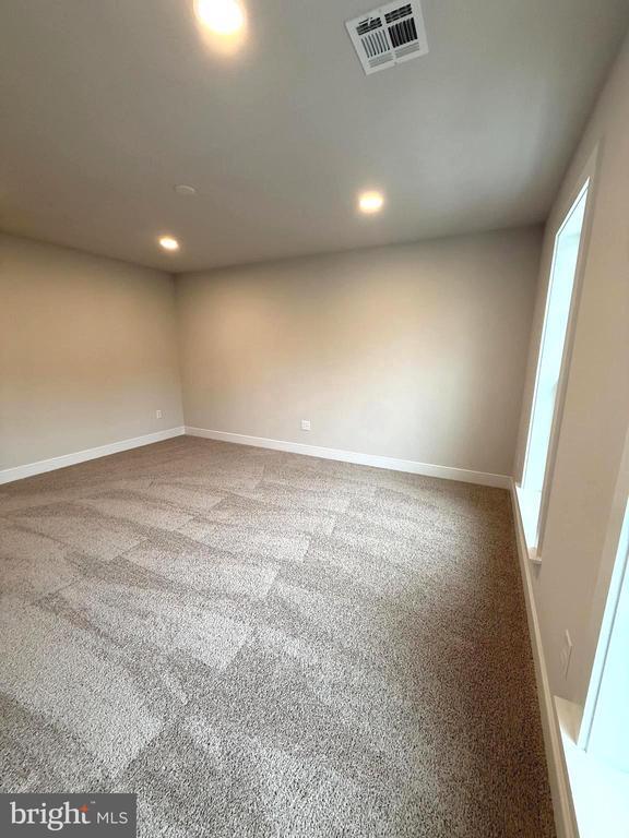 Building Photo - 4125 Ridgeview Ave