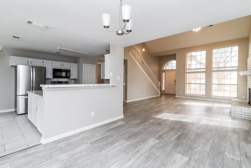 Building Photo - 10328 Gray Oak Ln