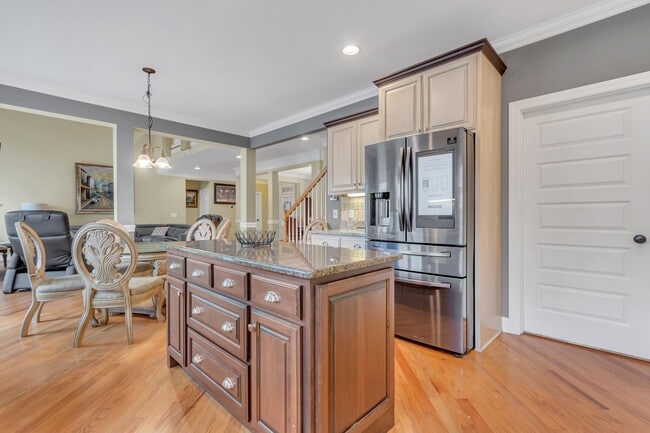 Building Photo - 1016 Red Pepper Ridge