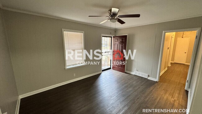 Building Photo - 1379 Rolling Hills Dr