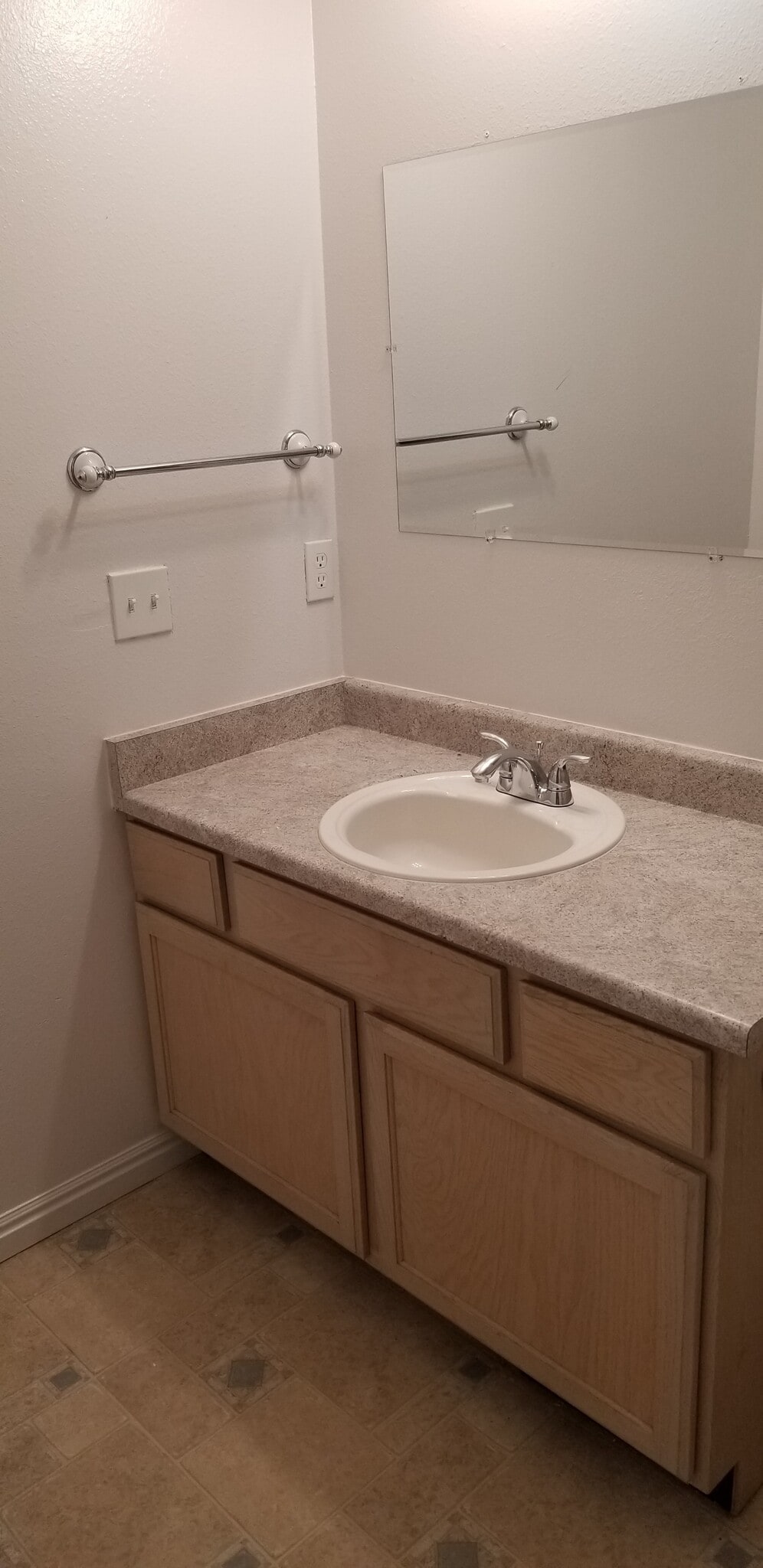 Building Photo - 7723 S 1530 W