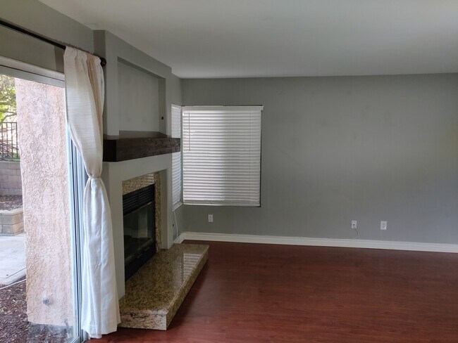 Building Photo - 1808 Crystal Ridge Way