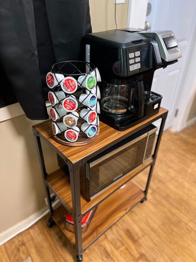 Coffee pot and microwave - 54 Woodlawn Ave