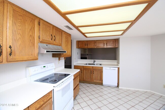 Building Photo - 3832 E Shomi St