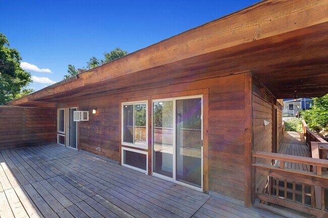 Floorplan - 815 Dewey Ave