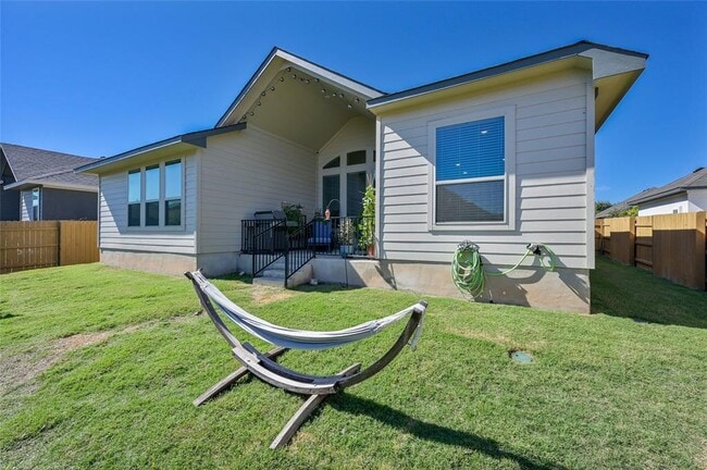 Building Photo - 117 White Steppe Way