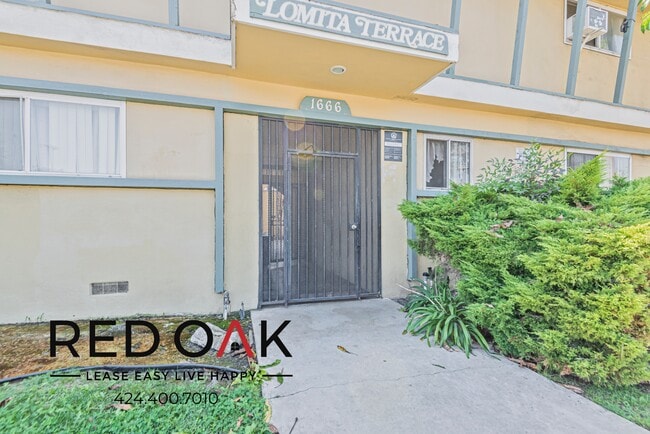 Building Photo - 1666 Lomita Blvd