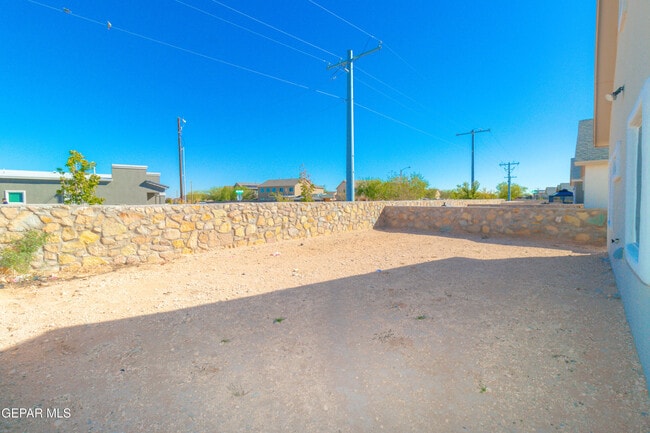 Building Photo - 5112 Joe Castillo St