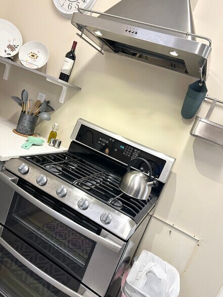 Building Photo - 10629 Quail Ridge Dr Apt