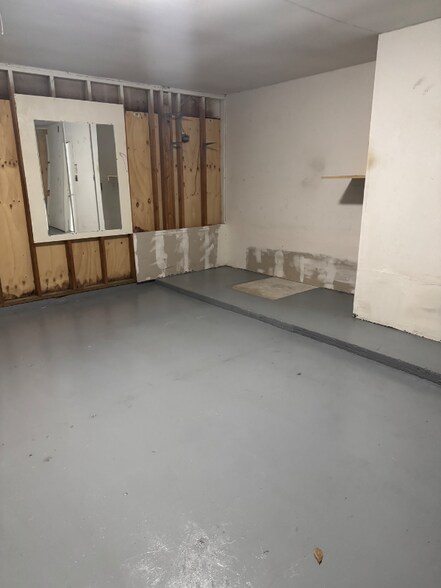 Building Photo - 10 N Circlewood Glen