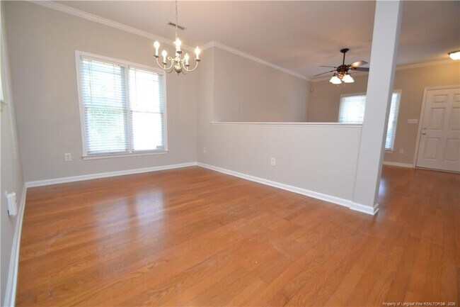 Building Photo - 1000 Bungalow Park Dr
