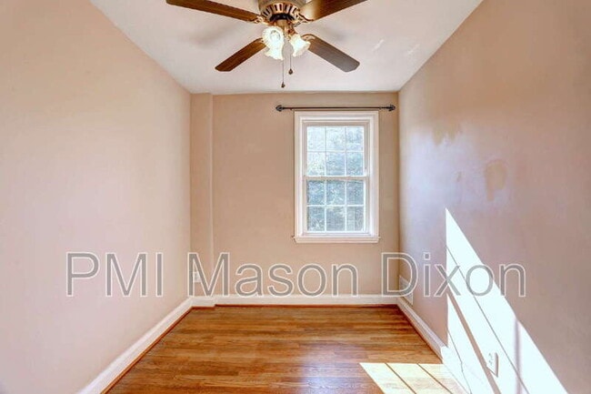 Building Photo - 133 Stevenson Ln