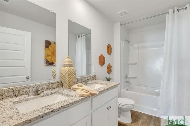 Building Photo - 477 Coconut Dr