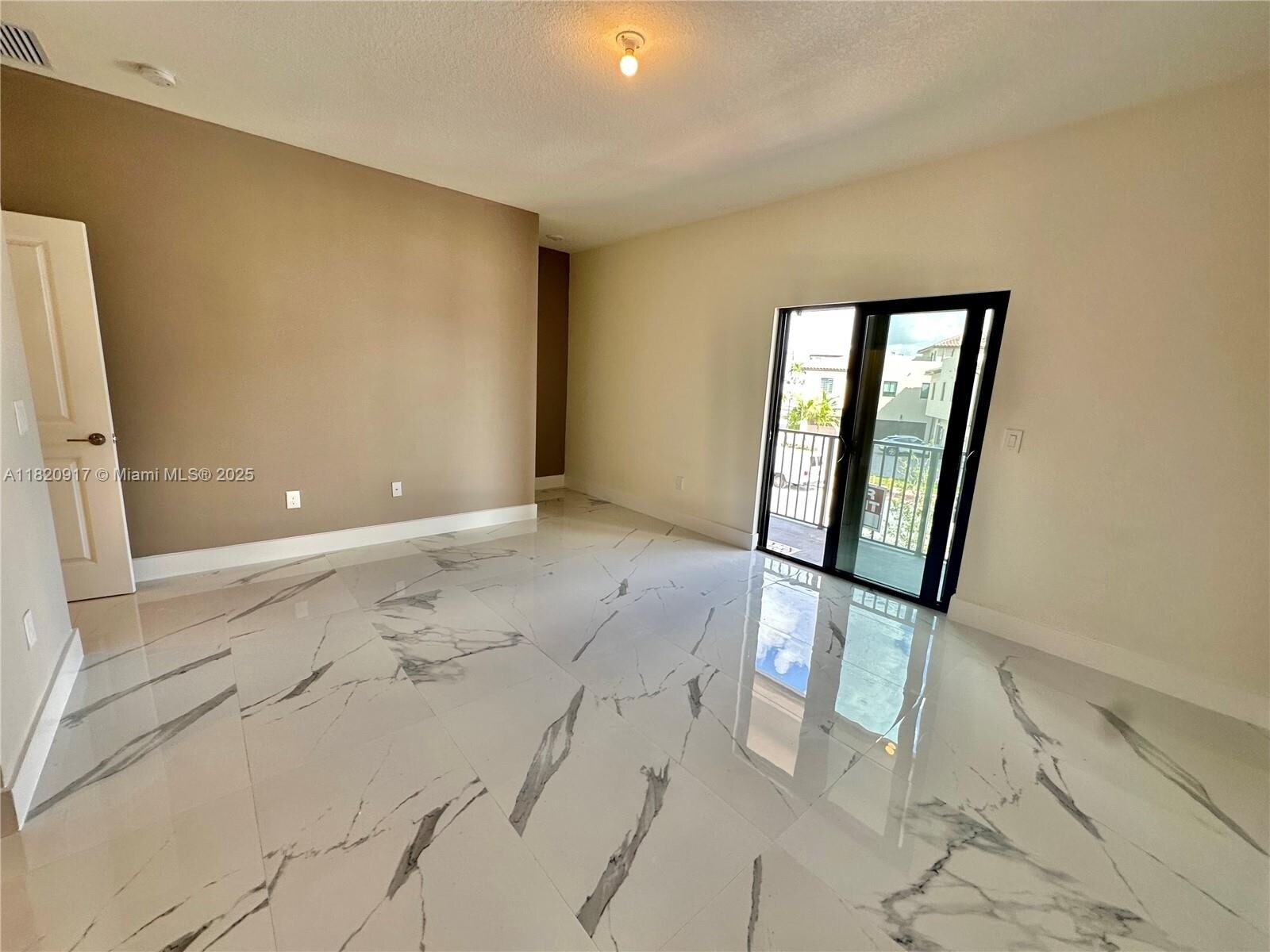 Building Photo - 8348 NW 43rd St