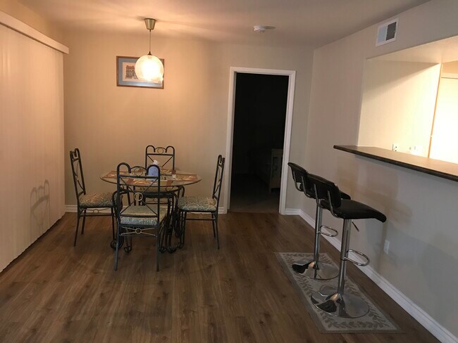 Building Photo - 2300 E Silverado Ranch Blvd