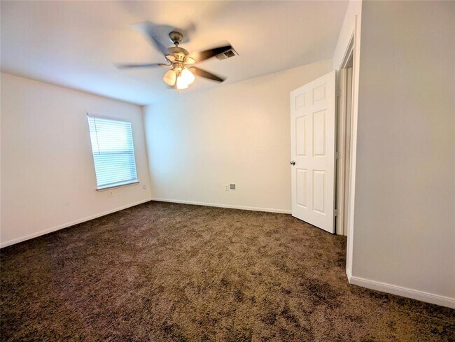 Building Photo - 3508 Wickham Ln