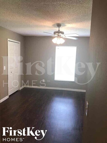 Building Photo - 455 Calhoun St